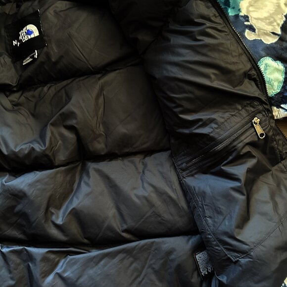The North Face Men's 1996 Retro Nuptse 700 Down Puffer Jacket Abstract Floral L - Picture 14 of 15